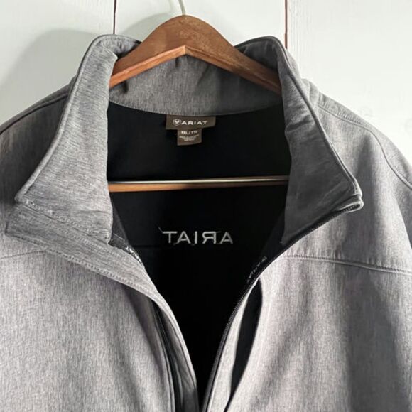 Ariat Men’s XXL Gray Soft Shell Jacket Wind Water Resistant Full Zip Stretch - Picture 2 of 13